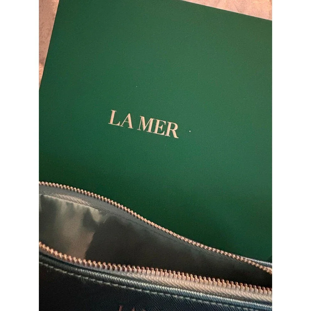 La Mer skincare set of 11 plus bag plus box - Picture 5 of 6